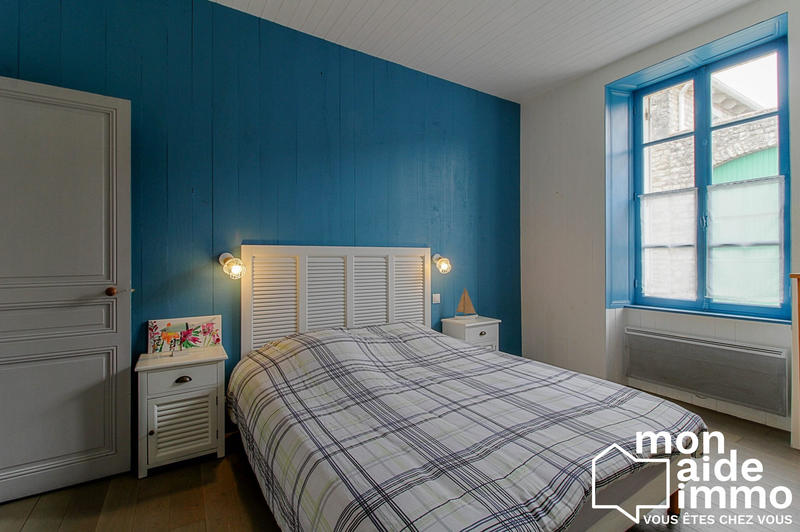 Maison traditionnelle - 139 m² - 6 pièces