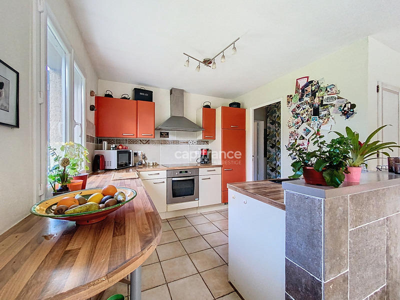 Maison - 146 m² - 6 pièces