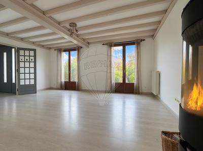 Maison - 142 m² - 6 pièces