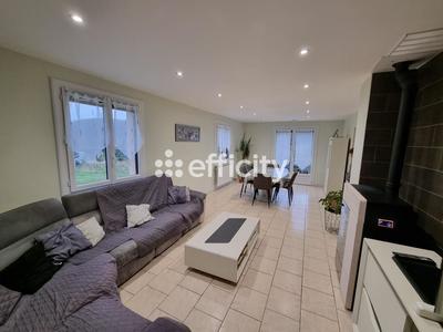 Maison - 144 m² - 7 pièces