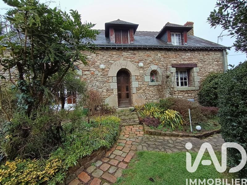 Maison - 107 m² - 7 pièces