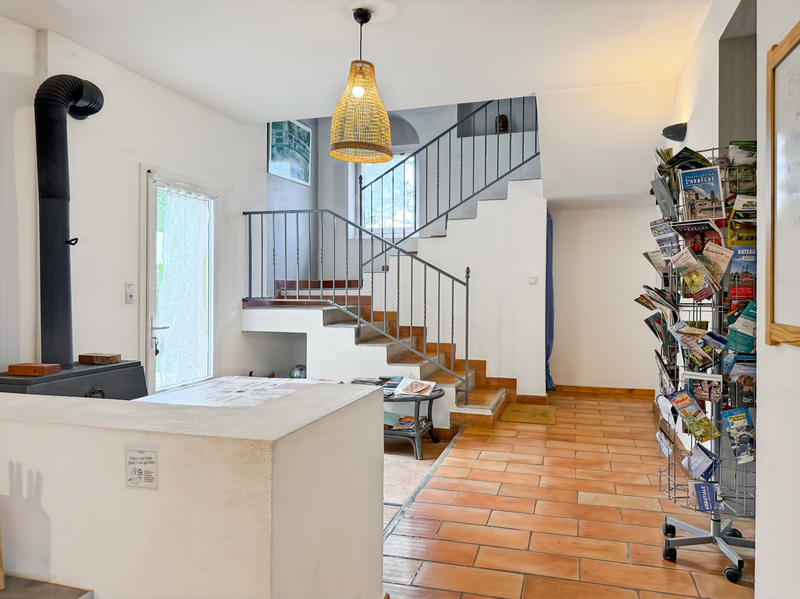 Propriété - 398 m² - 13 pièces