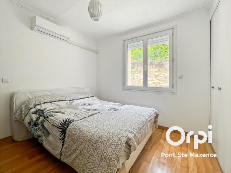 Maison - 75 m² - 5 pièces