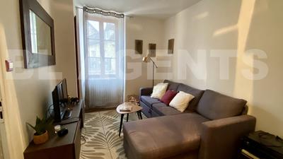 Maison de ville - 140 m² - 7 pièces