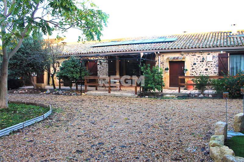 Maison - 161 m² - 6 pièces