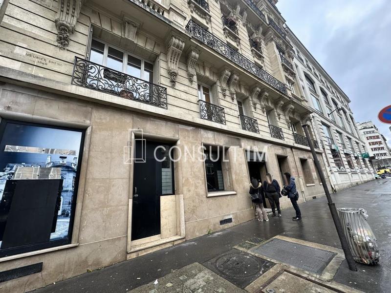 Local commercial - 252 m²