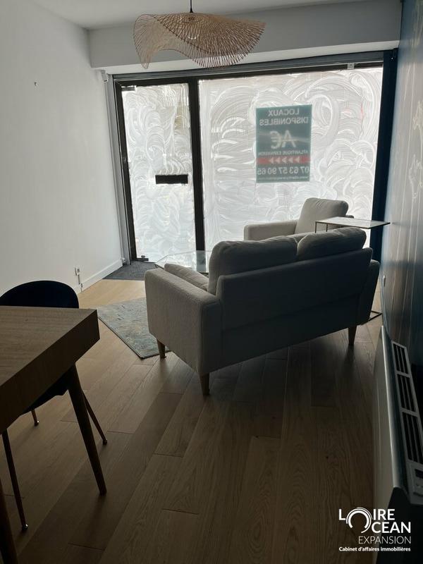 Fonds de commerce - Local commercial - 18 m²