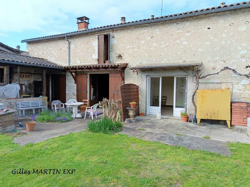 Maison ancienne - 271 m² - 10 pièces