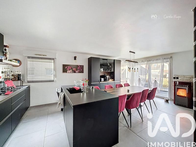 Appartement - 85 m² - 5 pièces