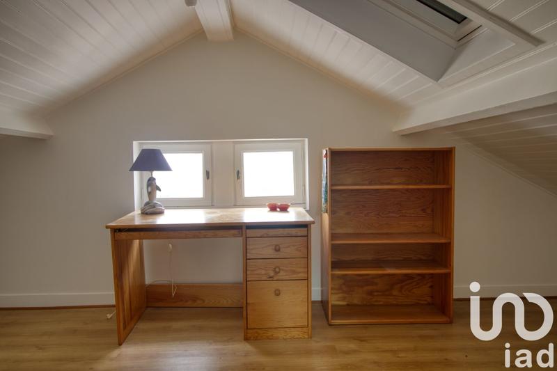 Maison - 200 m² - 8 pièces