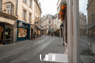 Appartement - 108 m² - 5 pièces