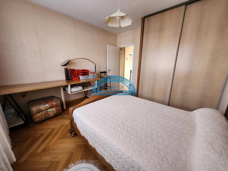 Maison - 200 m² - 8 pièces