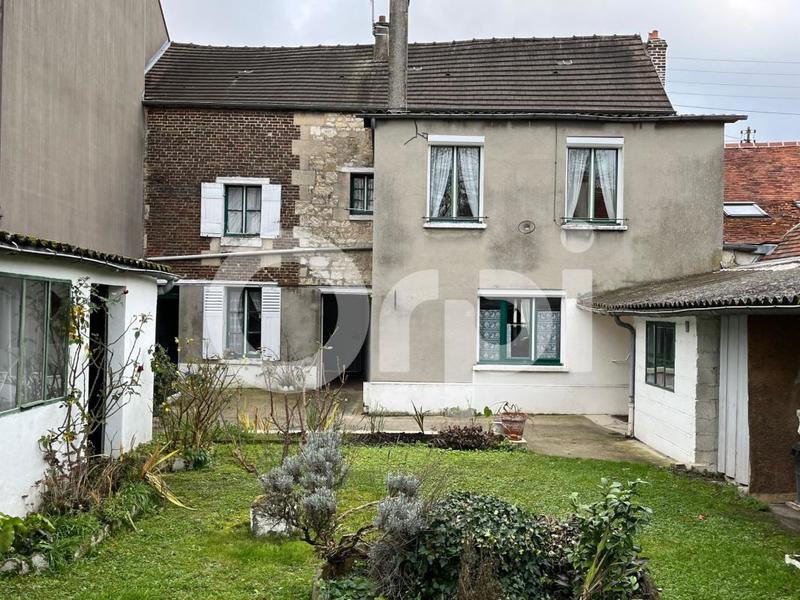 Maison - 120 m² - 5 pièces