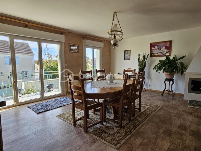 Maison traditionnelle - 125 m² - 5 pièces