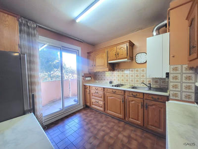 Appartement - 102 m² - 5 pièces