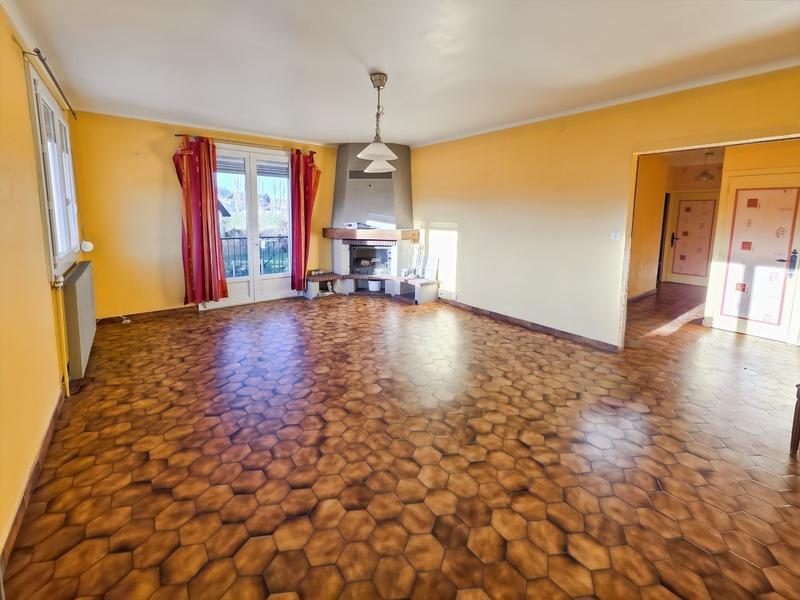 Maison - 198 m² - 8 pièces