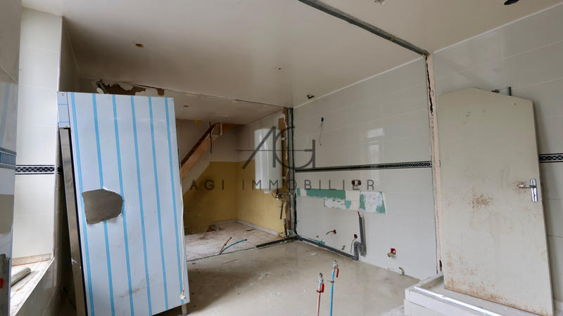 Appartement - 120 m² - 6 pièces