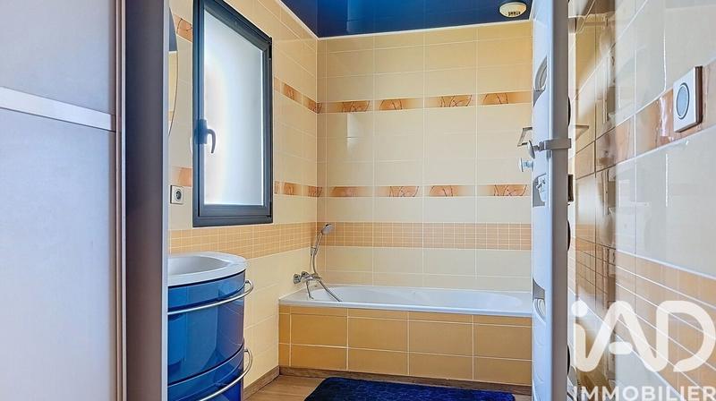 Maison - 190 m² - 7 pièces