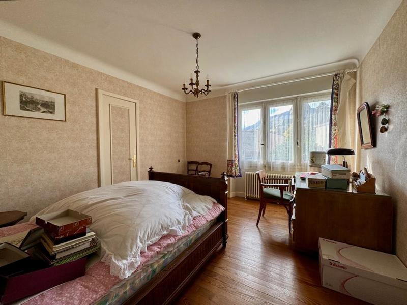 Maison - 175 m² - 7 pièces