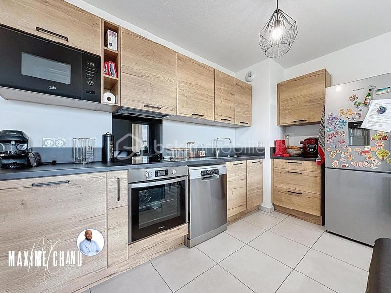 Appartement - 65 m² - 3 pièces