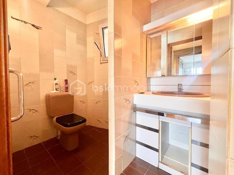 Appartement - 183 m² - 6 pièces