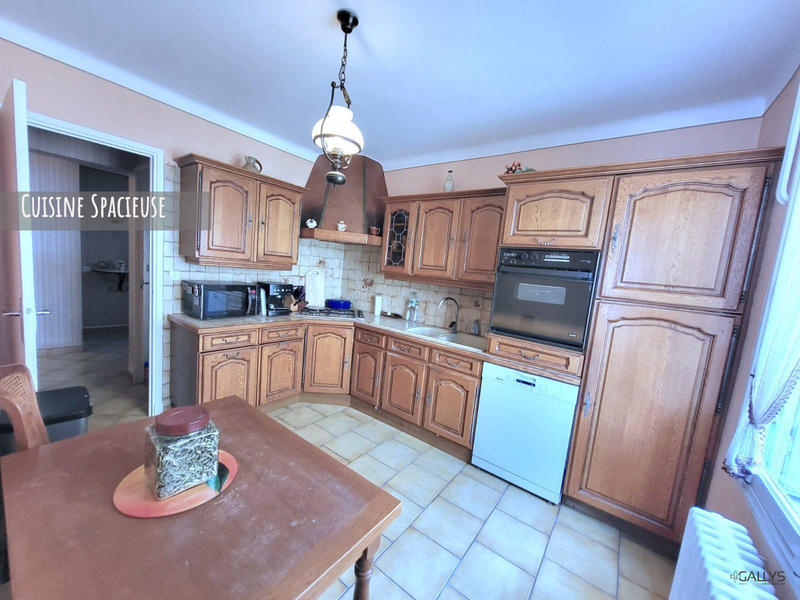 Maison ancienne - 114 m² - 4 pièces