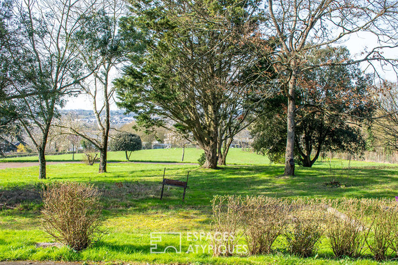 Maison - 317 m² - 8 pièces