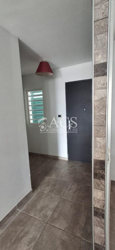 Duplex - 111 m² - 5 pièces