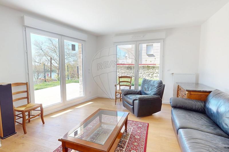 Appartement - 95 m² - 4 pièces