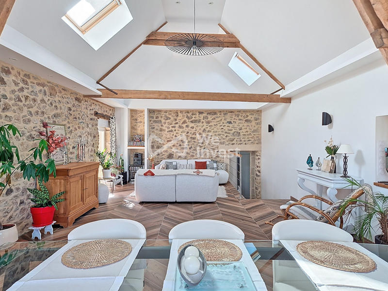 Maison traditionnelle - 183 m² - 6 pièces