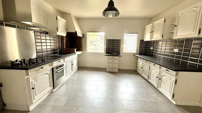 Maison ancienne - 155 m² - 4 pièces