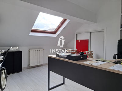 Maison - 92 m² - 4 pièces