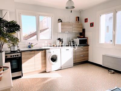 Appartement - 106 m² - 4 pièces