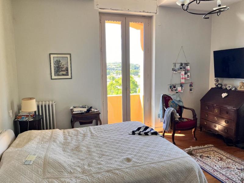 Maison de ville - 300 m² - 9 pièces