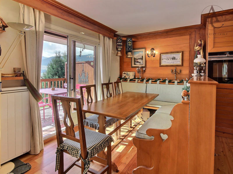 Appartement - 95 m² - 4 pièces