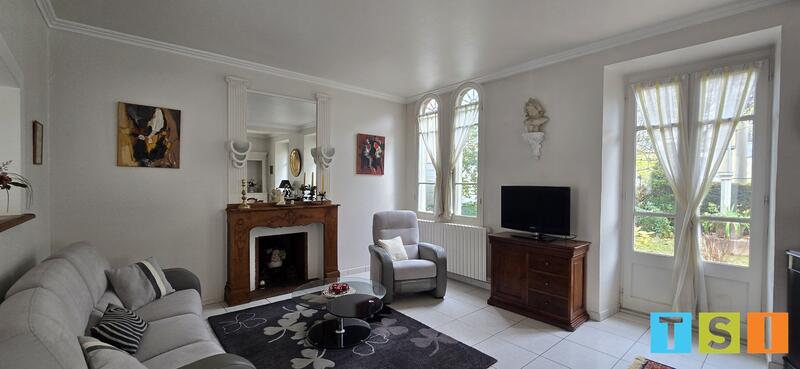 Maison - 138 m² - 5 pièces