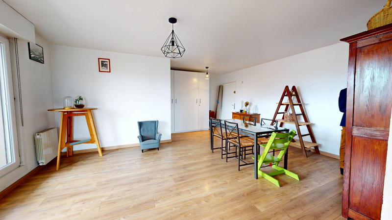 Appartement - 98 m² - 3 pièces