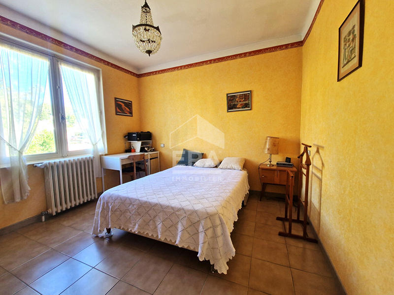 Maison - 127 m² - 4 pièces