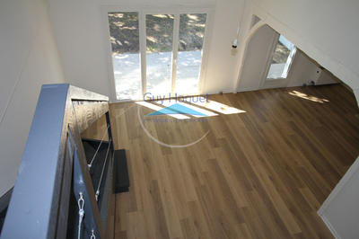 Maison - 98 m² - 5 pièces