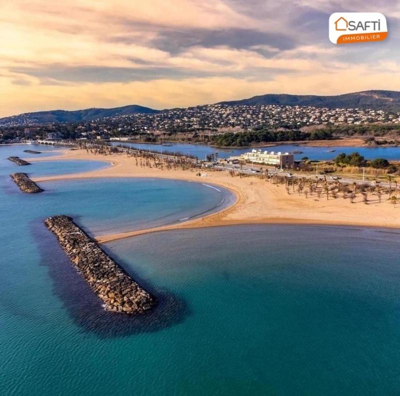 Appartement - 98 m² - 5 pièces