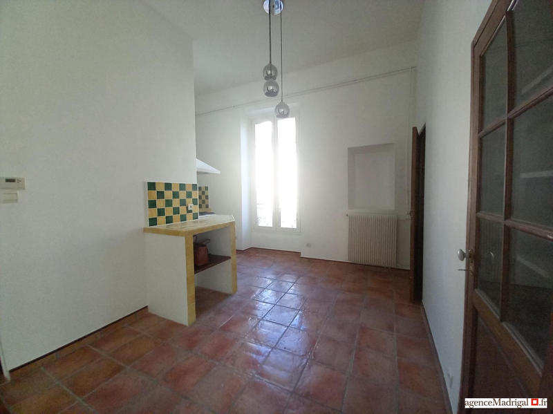 Appartement - 101 m² - 3 pièces