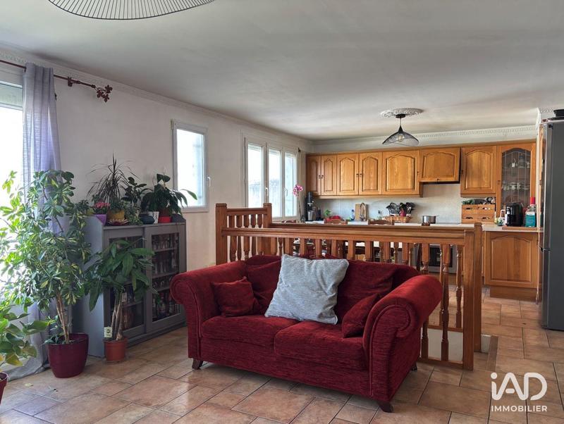 Maison - 140 m² - 5 pièces