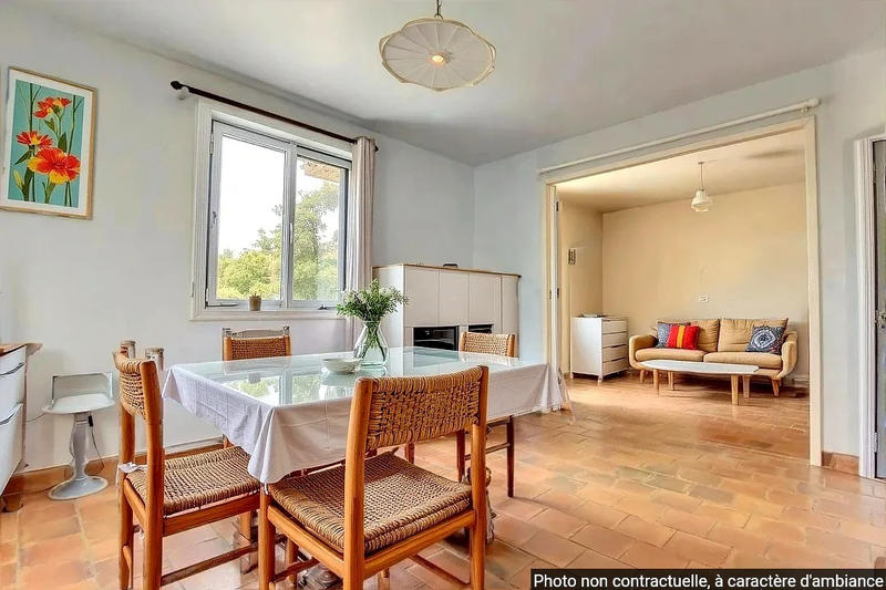 Maison - 140 m² - 6 pièces