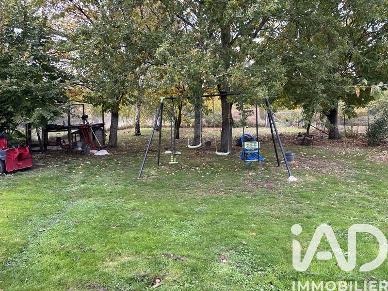 Maison - 143 m² - 8 pièces