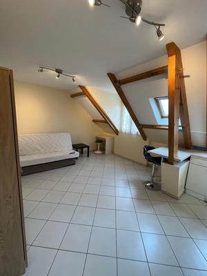 Studio - 18 m² - 1 pièce