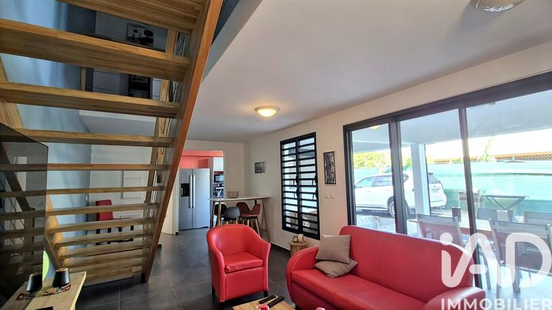 Appartement - 93 m² - 3 pièces