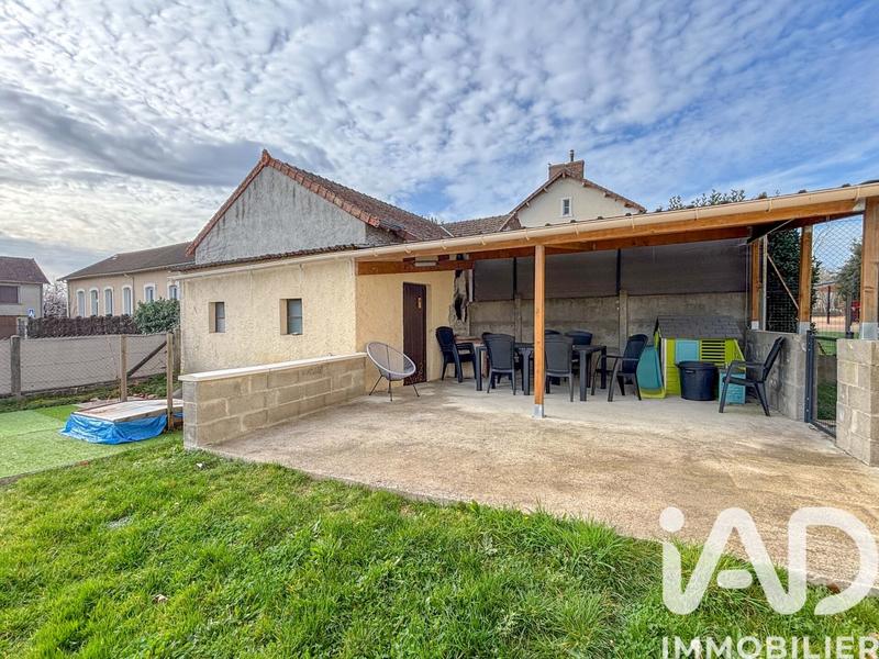 Maison - 98 m² - 4 pièces