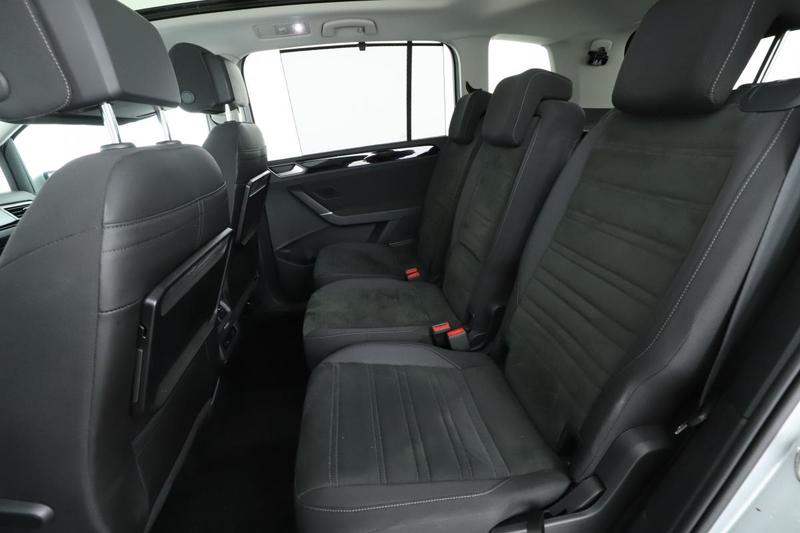 Volkswagen Touran 2.0 Tdi BlueMotion Tech R-Line Dsg6 7pl 150 ch