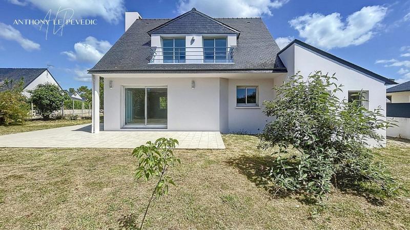 Maison - 100 m² - 6 pièces