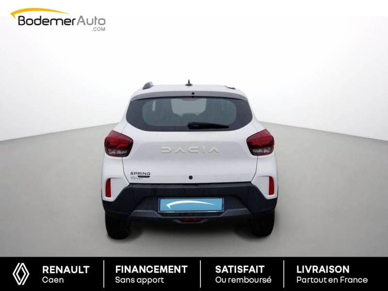Dacia Spring Essential -23b